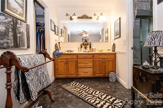 100 Oakridge Drive, Morganton, NC 28655