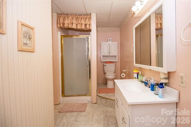 100 Oakridge Drive, Morganton, NC 28655