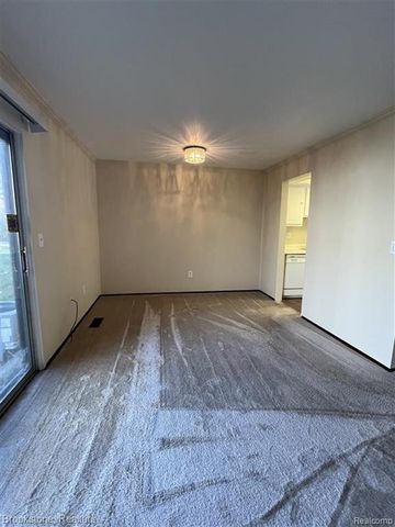 25006 Chambley Drive, Southfield, MI 48034