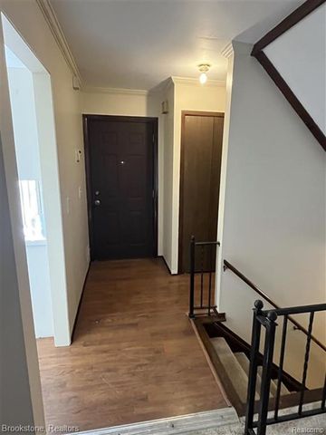 25006 Chambley Drive, Southfield, MI 48034