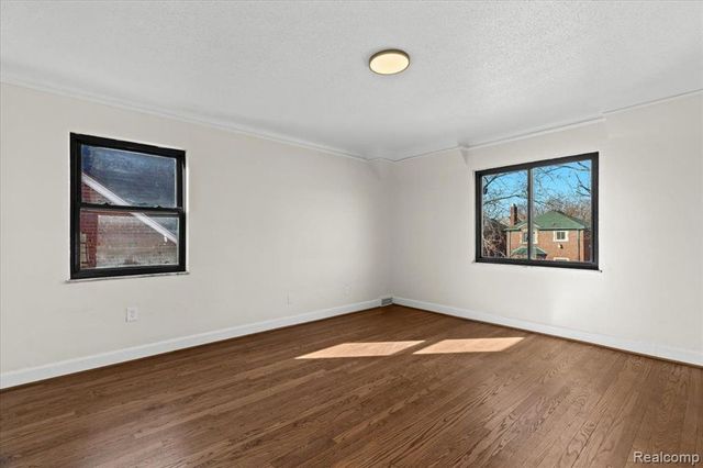 17360 Greenlawn Street, Detroit, MI 48221