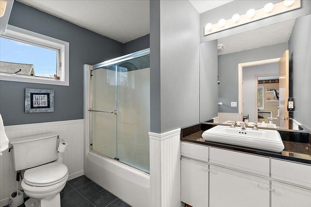 1491 Country Knoll Place, Saint Joseph, MI 49085