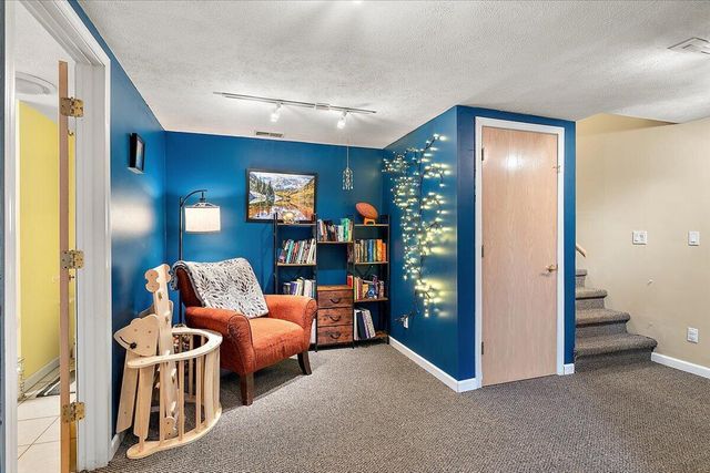 1491 Country Knoll Place, Saint Joseph, MI 49085