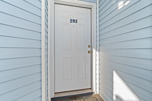 111 Fountain Pointe Ln Unit 202, Myrtle Beach, SC 29579