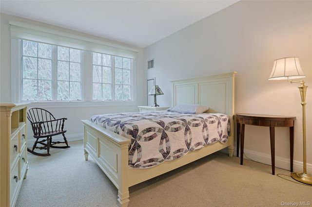 506 Trump Park, Shrub Oak, NY 10588