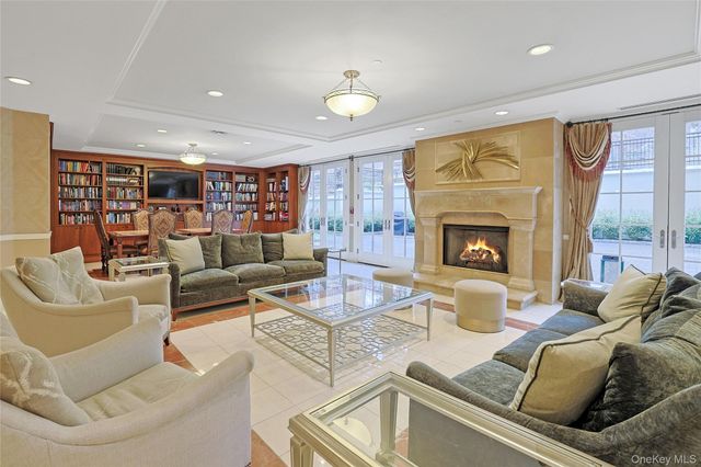 506 Trump Park, Shrub Oak, NY 10588