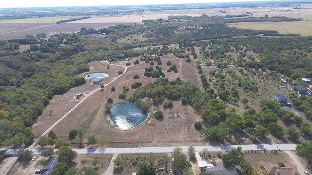 1425 Palmyra, Palmer, TX 75152