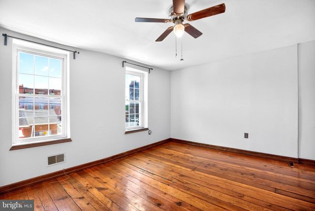 1314 S 3RD ST, Philadelphia, PA 19147