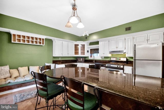 1314 S 3RD ST, Philadelphia, PA 19147