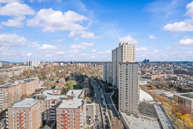 555 Kappock St Apt 26E, New York City, NY 10463