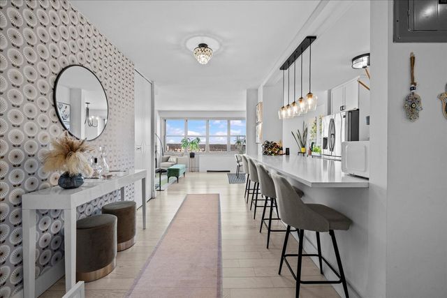 555 Kappock St Apt 26E, New York City, NY 10463