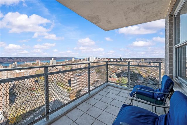 555 Kappock St Apt 26E, New York City, NY 10463