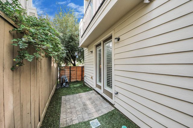 620 Rutland Street A, Houston, TX 77007