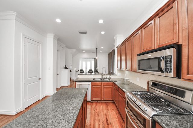 620 Rutland Street A, Houston, TX 77007