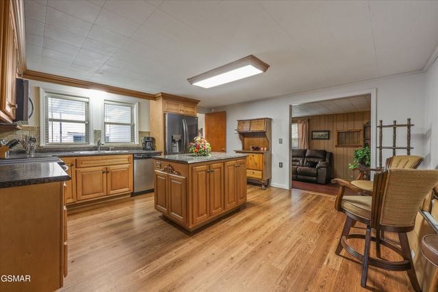 417 Allensville Road, Sevierville, TN 37876