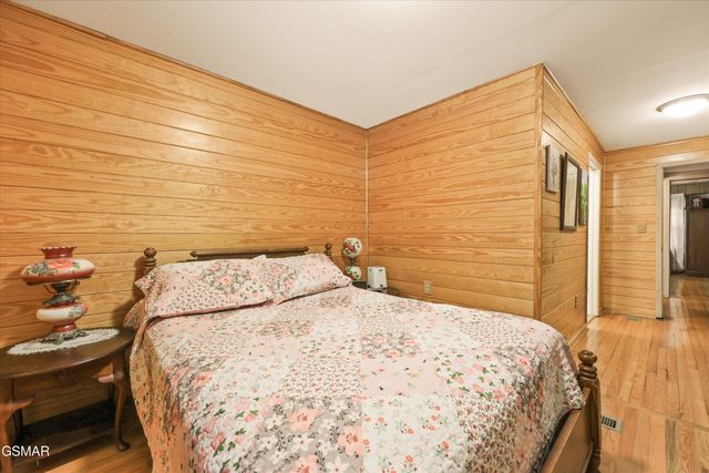 417 Allensville Road, Sevierville, TN 37876