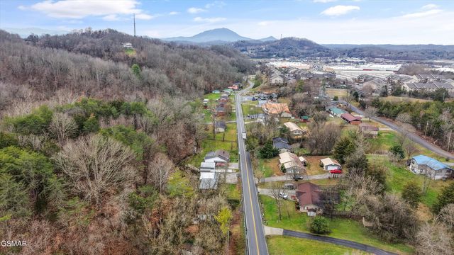 417 Allensville Road, Sevierville, TN 37876