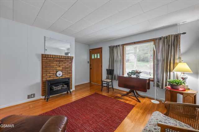 417 Allensville Road, Sevierville, TN 37876