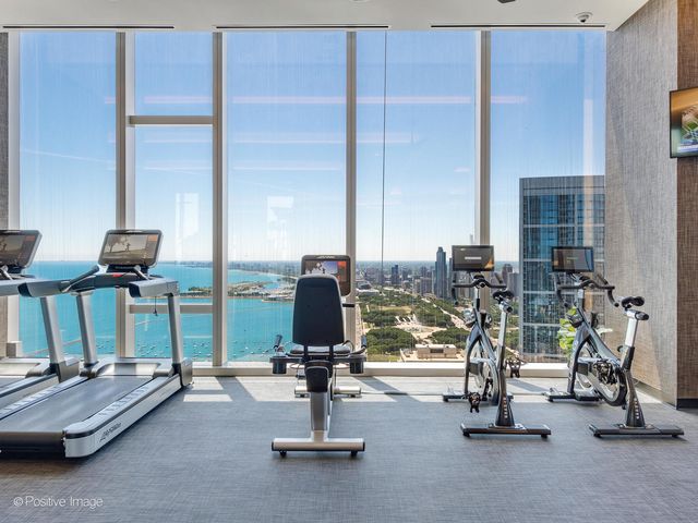 363 E Wacker Drive 7301, Chicago, IL 60601