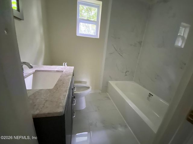1041 SEMINOLE Avenue, Jacksonville, FL 32254