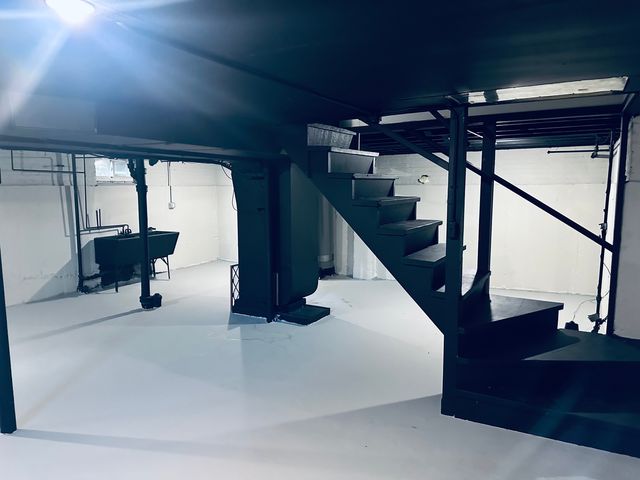 35 166th Place, Calumet City, IL 60409