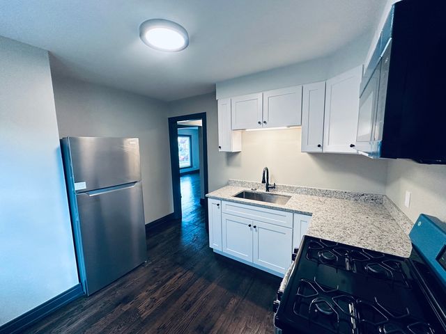 35 166th Place, Calumet City, IL 60409