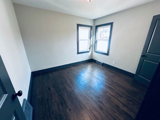 35 166th Place, Calumet City, IL 60409