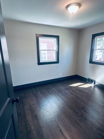 35 166th Place, Calumet City, IL 60409