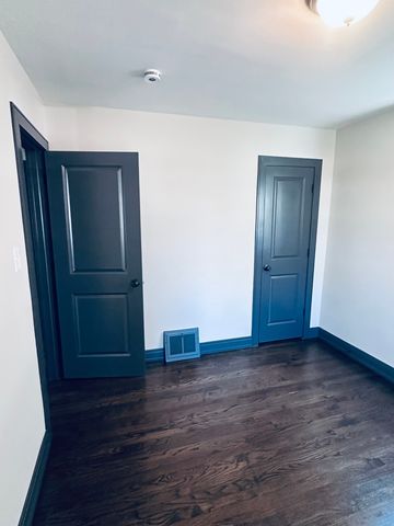 35 166th Place, Calumet City, IL 60409