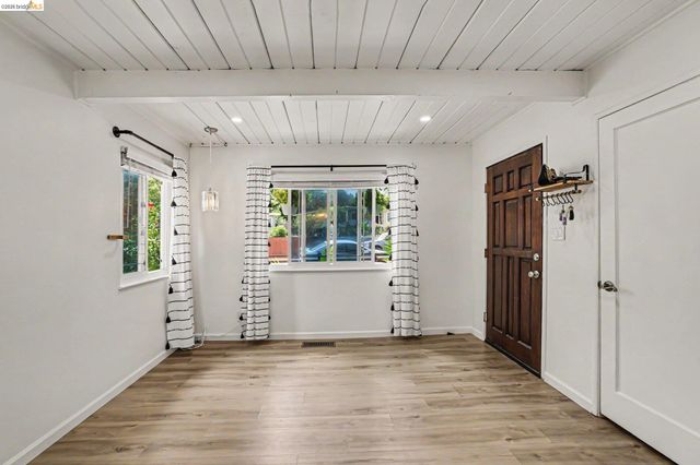 2889 Gillet Avenue, Concord, CA 94520