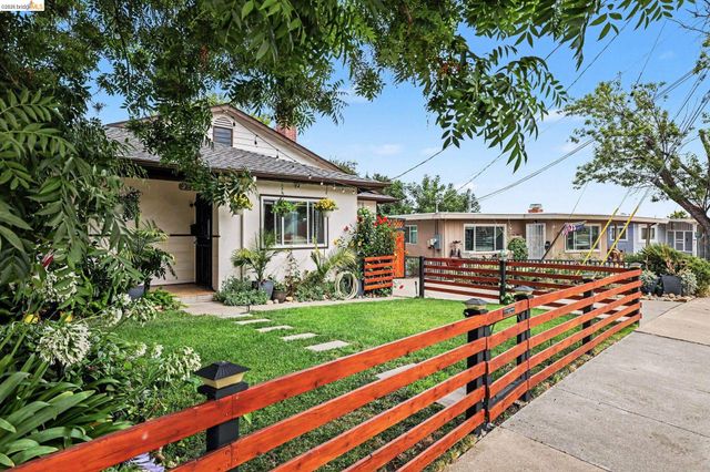 2889 Gillet Avenue, Concord, CA 94520