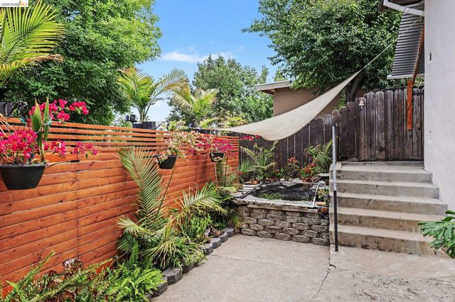 2889 Gillet Avenue, Concord, CA 94520