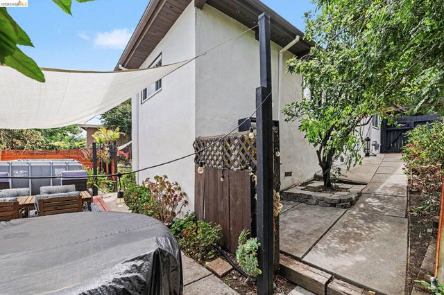 2889 Gillet Avenue, Concord, CA 94520