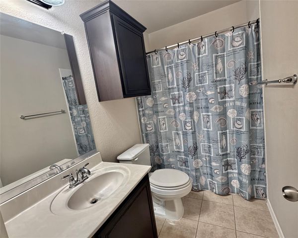 8800 White Ibis DR 130, Austin, TX 78729