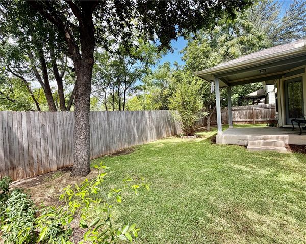 8800 White Ibis DR 130, Austin, TX 78729