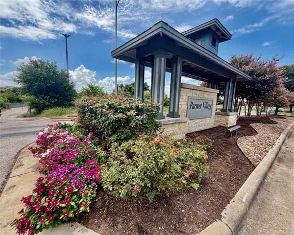 8800 White Ibis DR 130, Austin, TX 78729