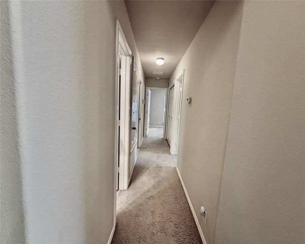 8800 White Ibis DR 130, Austin, TX 78729