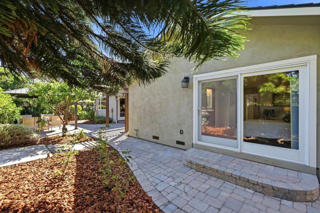 5352 Selma Avenue, Fremont, CA 94536