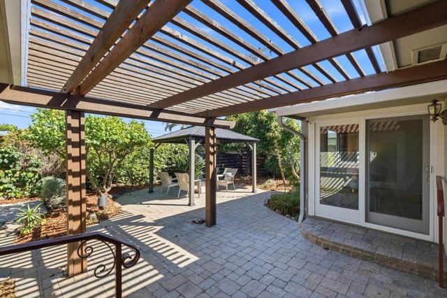 5352 Selma Avenue, Fremont, CA 94536