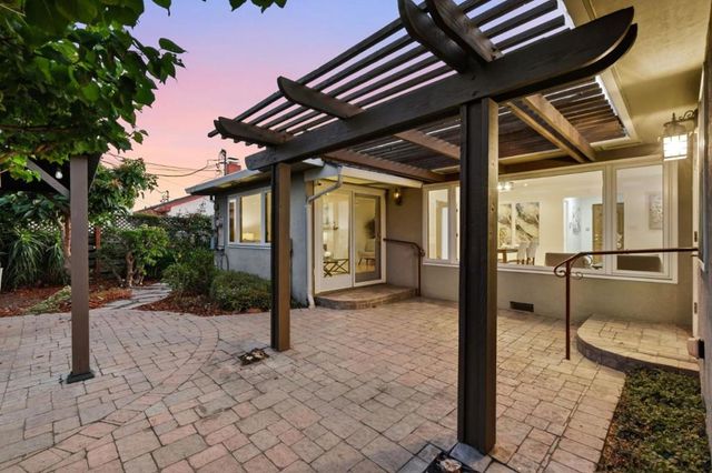 5352 Selma Avenue, Fremont, CA 94536
