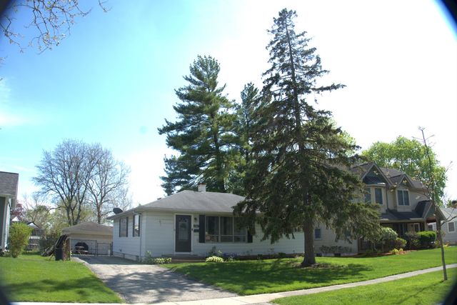 2807 Starling Lane, Rolling Meadows, IL 60008