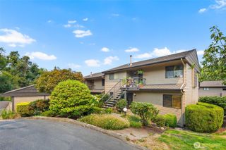 10626 NE Glen Acres Drive #626, Seattle, WA 98168
