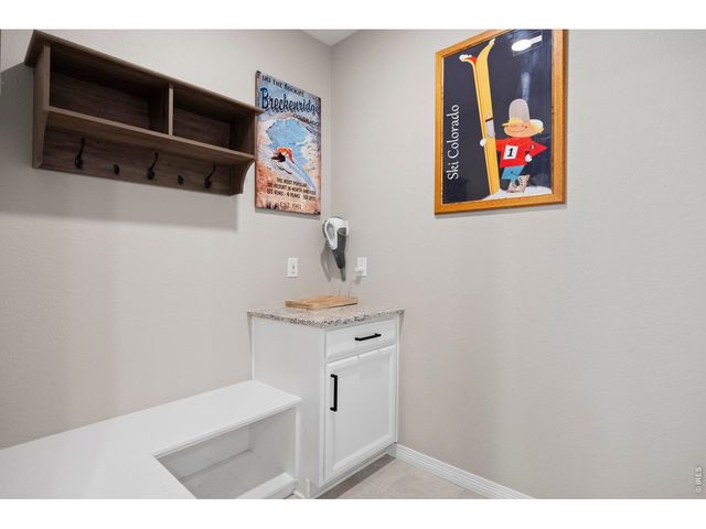 18941 W 84th Ave, Arvada, CO 80007