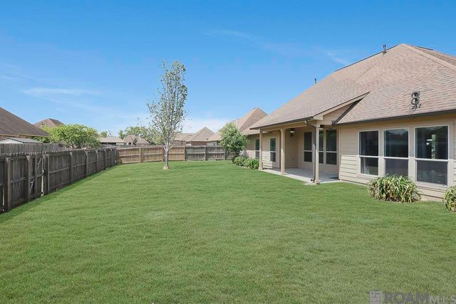 2970 Majestic Oaks Ave, Zachary, LA 70791