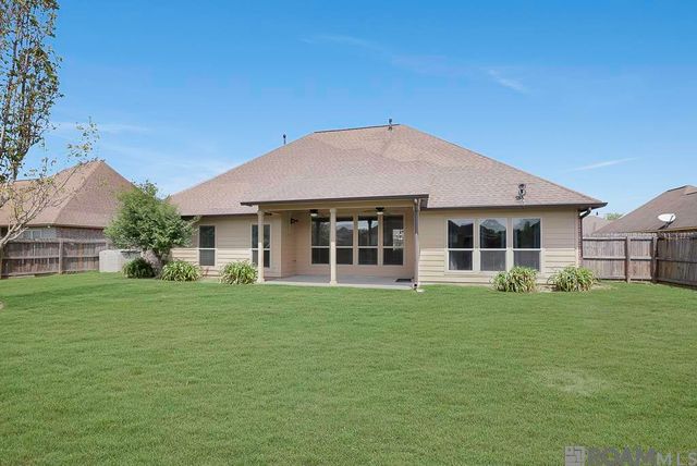 2970 Majestic Oaks Ave, Zachary, LA 70791