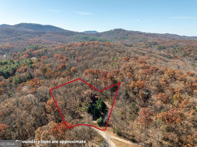 165 Christian Crossing 15, Morganton, GA 30560