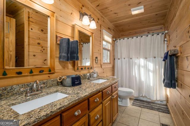 165 Christian Crossing 15, Morganton, GA 30560