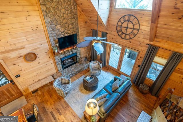 165 Christian Crossing 15, Morganton, GA 30560