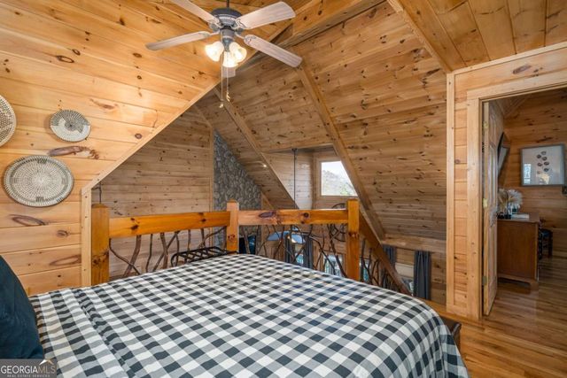 165 Christian Crossing 15, Morganton, GA 30560