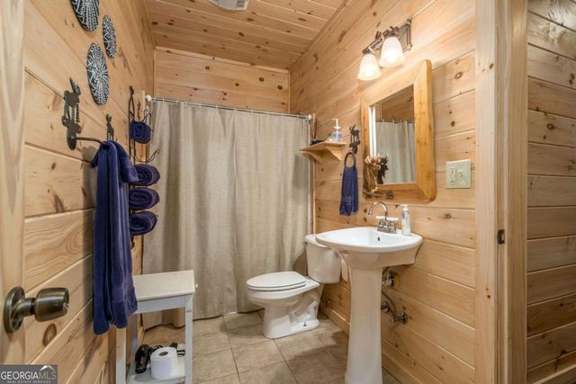 165 Christian Crossing 15, Morganton, GA 30560